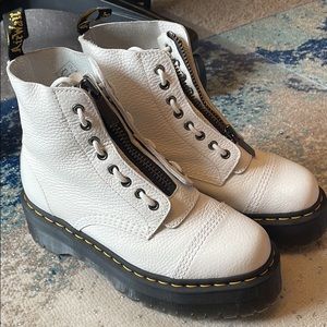 Doc Martens SINCLAIR MILLED NAPPA LEATHER PLATFORM BOOTS